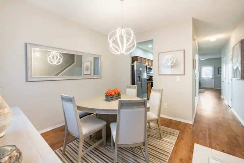 Furnished Finder property 435616_1 photo 3