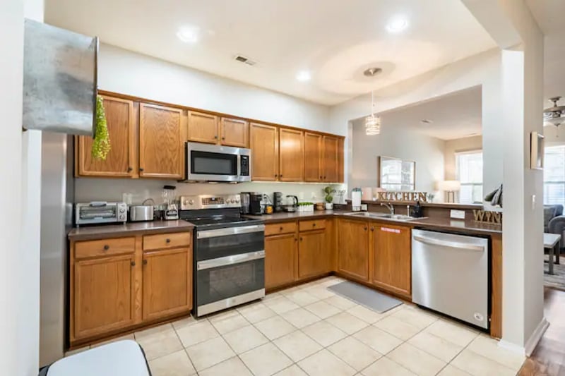 Furnished Finder property 435616_1 photo 14