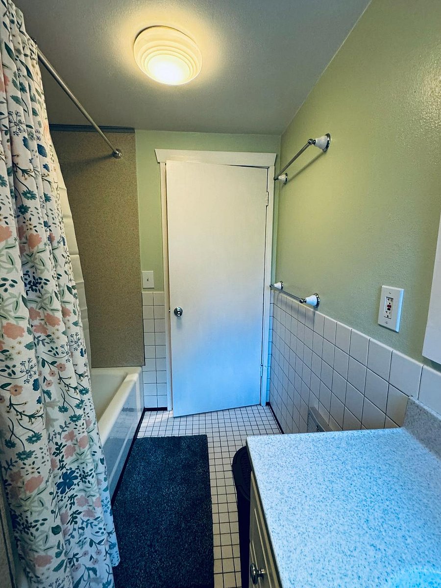 Furnished Finder property 435659_1 photo 15