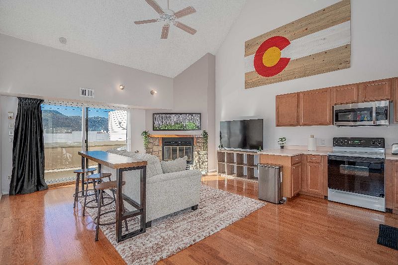 Furnished Finder property 435674_1 photo 3