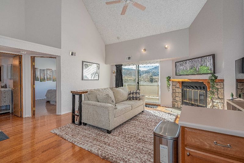 Furnished Finder property 435674_1 photo 6
