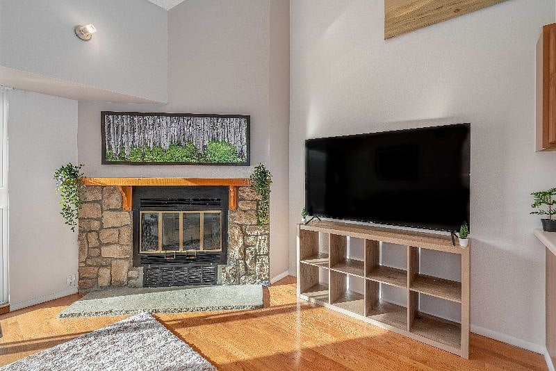 Furnished Finder property 435674_1 photo 8