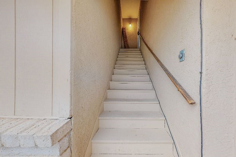 Furnished Finder property 435679_1 photo 22