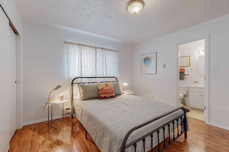 Furnished Finder property 435679_1 photo 12