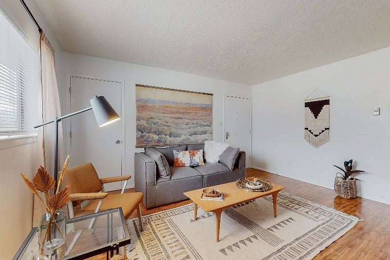 Furnished Finder property 435679_1 photo 3