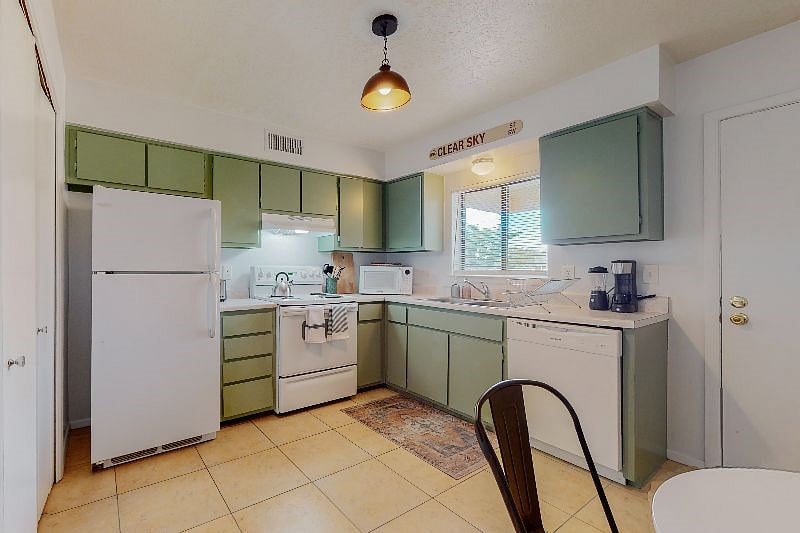 Furnished Finder property 435679_1 photo 6