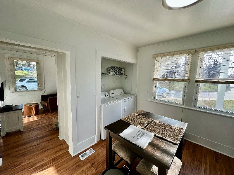 Furnished Finder property 435708_1 photo 3