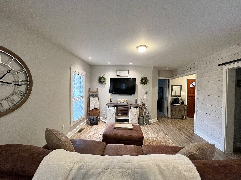 Furnished Finder property 435778_1 photo 9