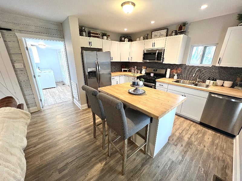 Furnished Finder property 435778_1 photo 8