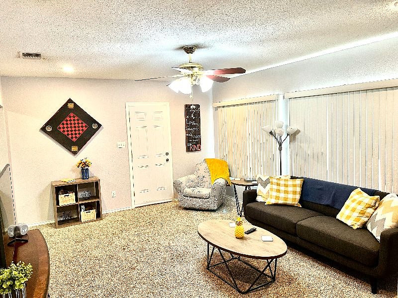 Furnished Finder property 435919_1 photo 2