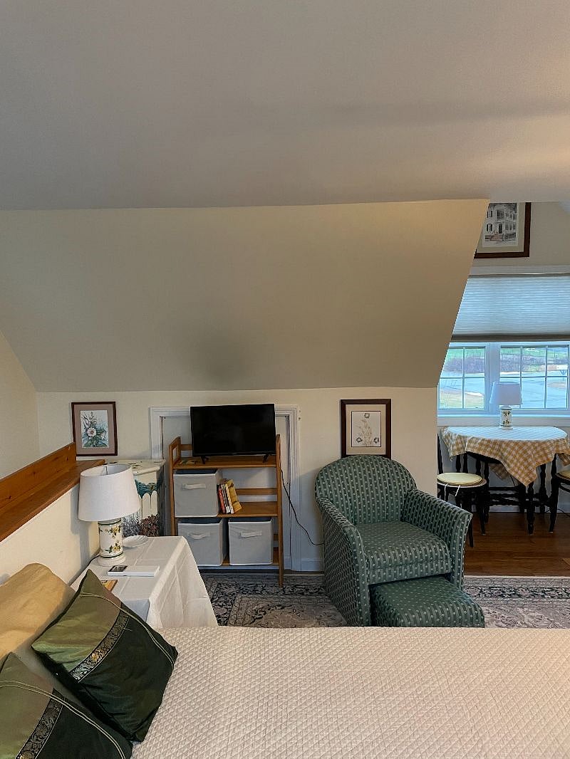Furnished Finder property 436009_1 photo 13