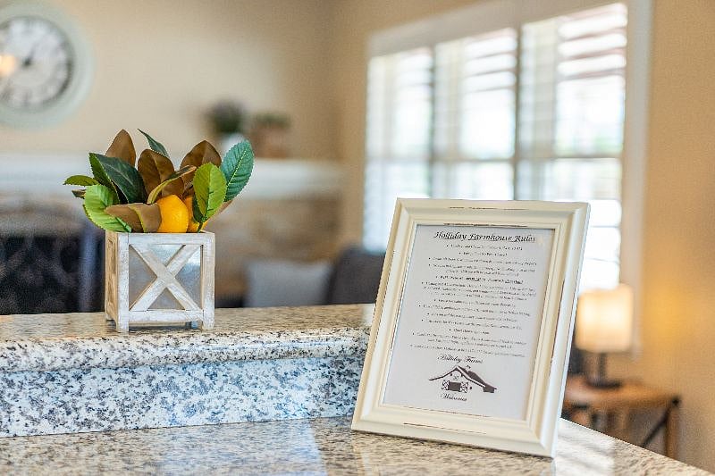 Furnished Finder property 436010_1 photo 13