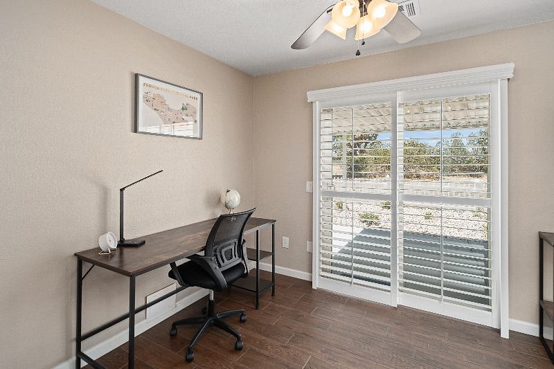 Furnished Finder property 436010_1 photo 18