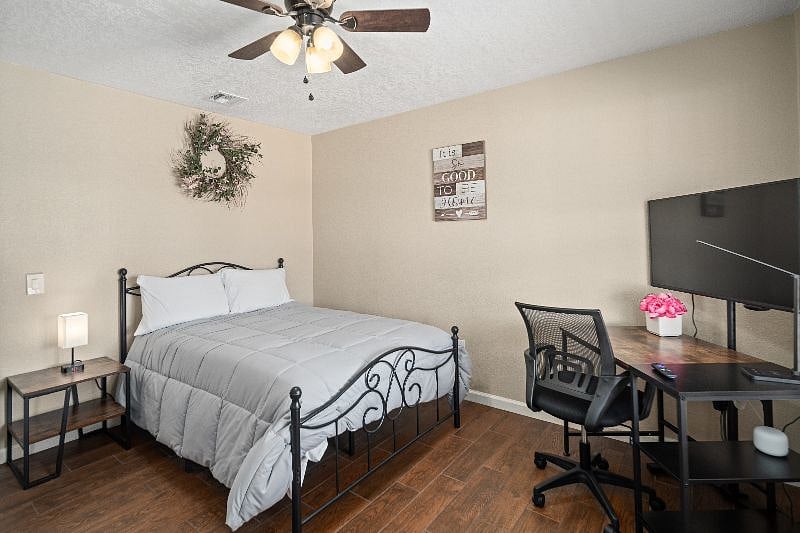 Furnished Finder property 436010_1 photo 20