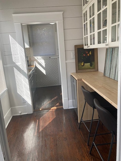 Furnished Finder property 436023_1 photo 25