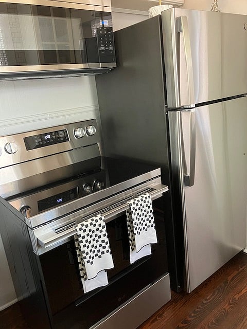 Furnished Finder property 436023_1 photo 20