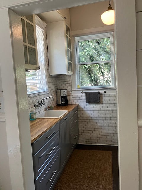 Furnished Finder property 436023_1 photo 26