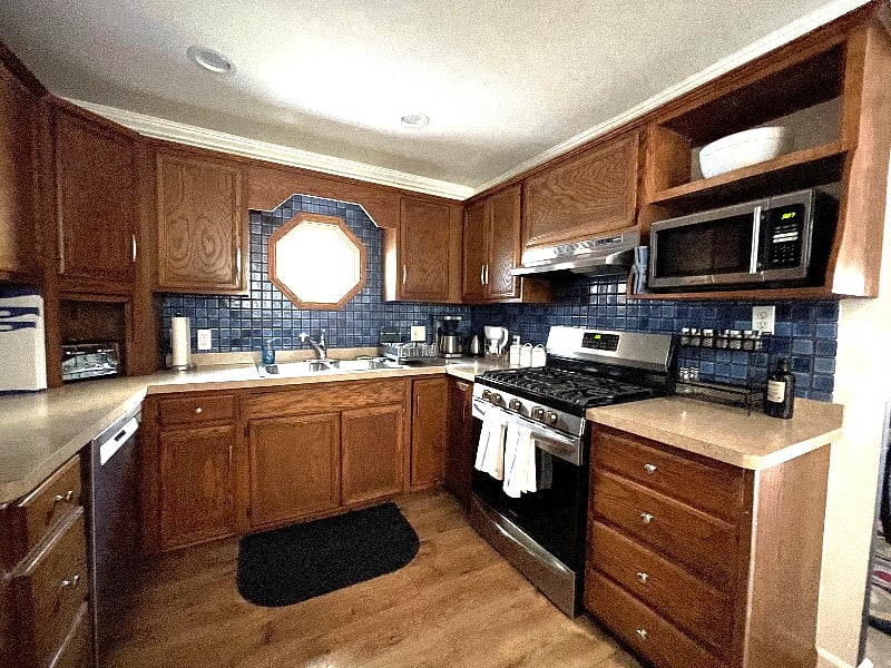 Furnished Finder property 436044_1 photo 15