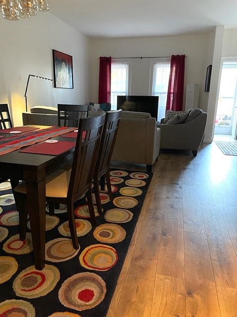 Furnished Finder property 436044_1 photo 10