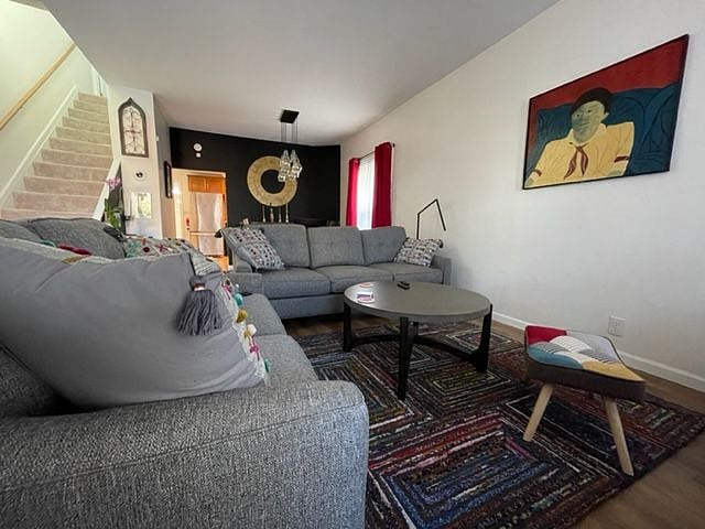 Furnished Finder property 436044_1 photo 8