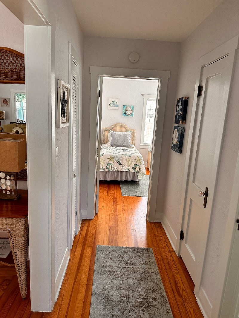 Hallway to 2nd Bedroom 