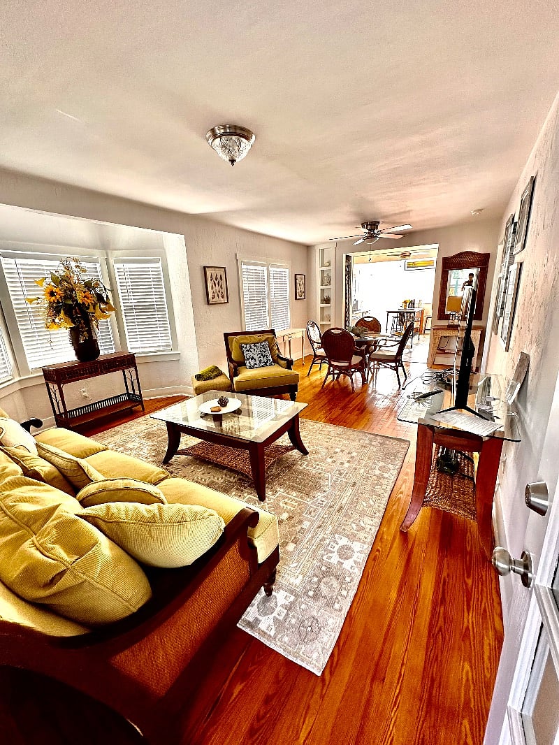 Furnished Finder property 436050_1 photo 17