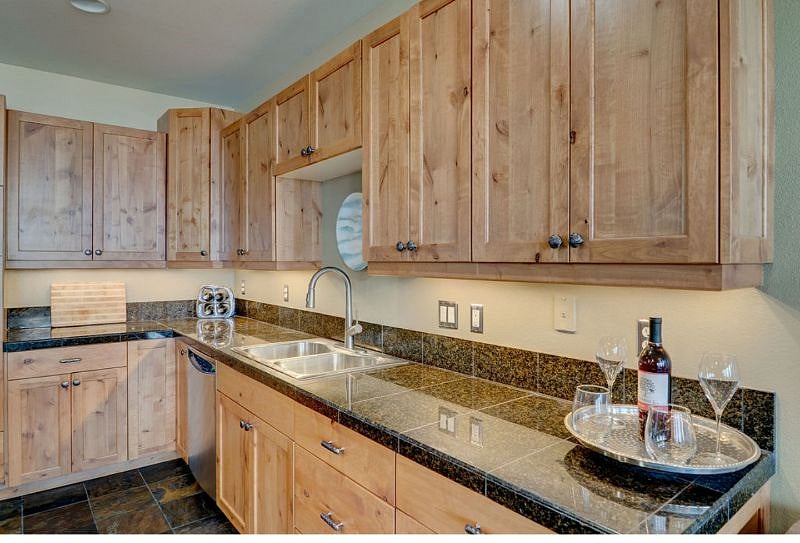 Furnished Finder property 436069_1 photo 5