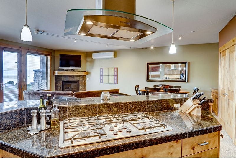 Furnished Finder property 436069_1 photo 4