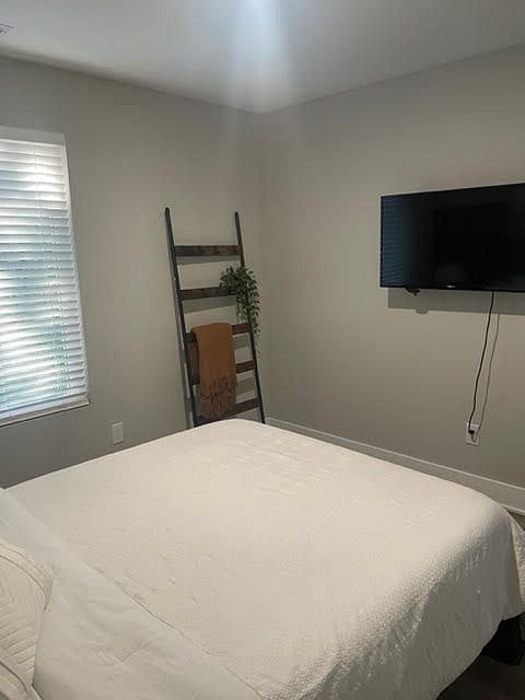 Furnished Finder property 436077_1 photo 17