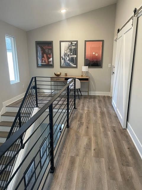 Furnished Finder property 436077_1 photo 8