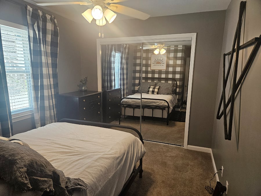 2nd bedroom with Full bed & dresser
