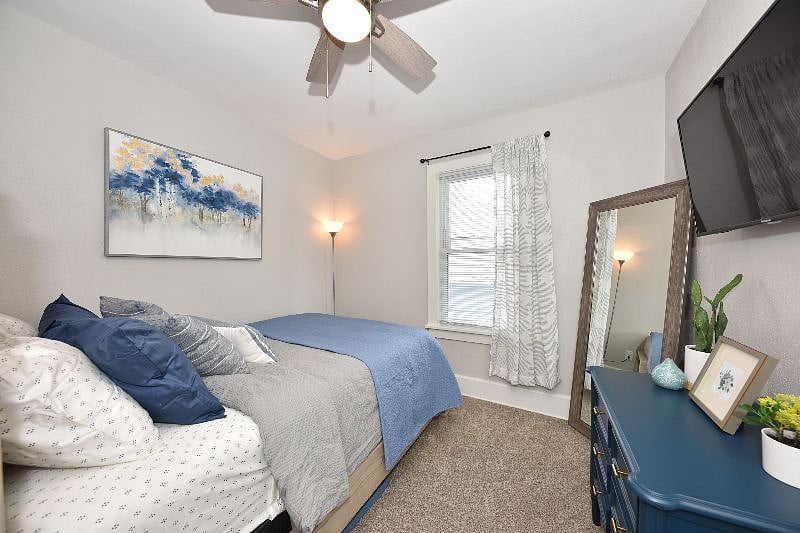 Furnished Finder property 436106_1 photo 4