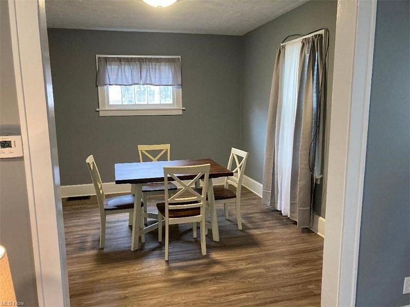 Furnished Finder property 436110_1 photo 4
