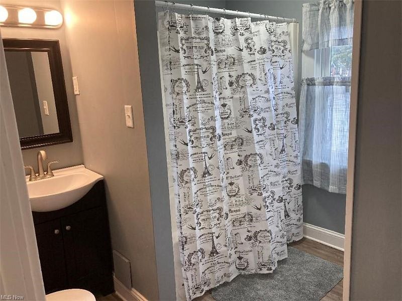 Furnished Finder property 436110_1 photo 7