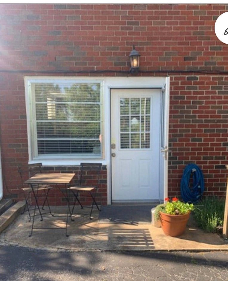Furnished Finder property 436111_1 photo 16