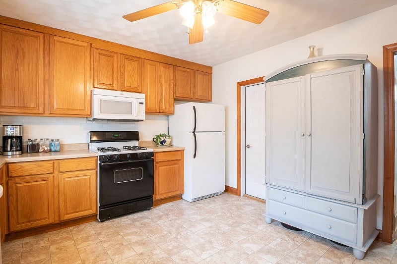 Furnished Finder property 436119_1 photo 13