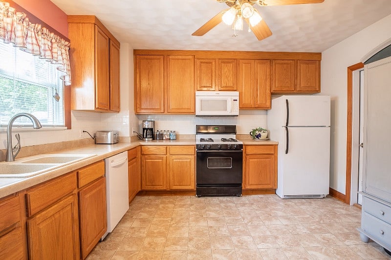 Furnished Finder property 436119_1 photo 14