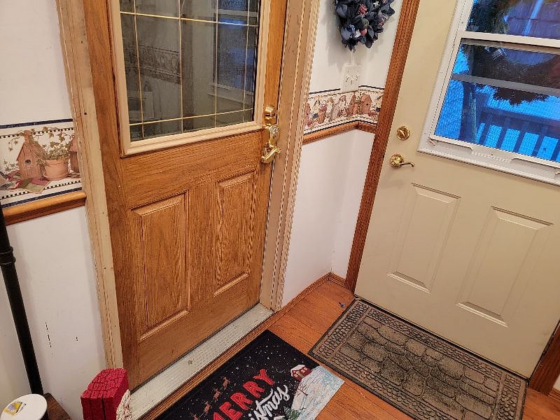 Back Entry off deck to get out of the cold