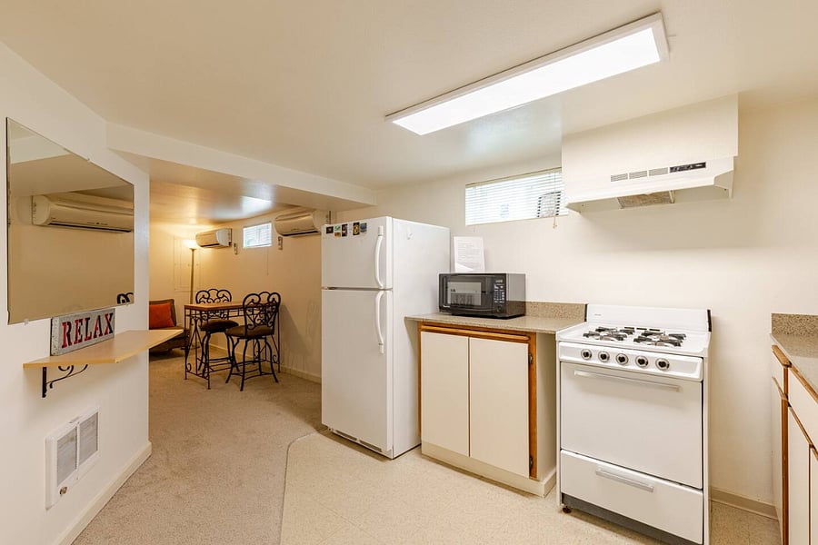 Furnished Finder property 436185_2 photo 10
