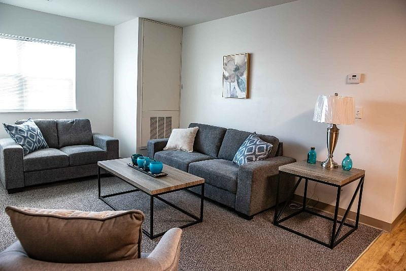 Furnished Finder property 436202_1 photo 8