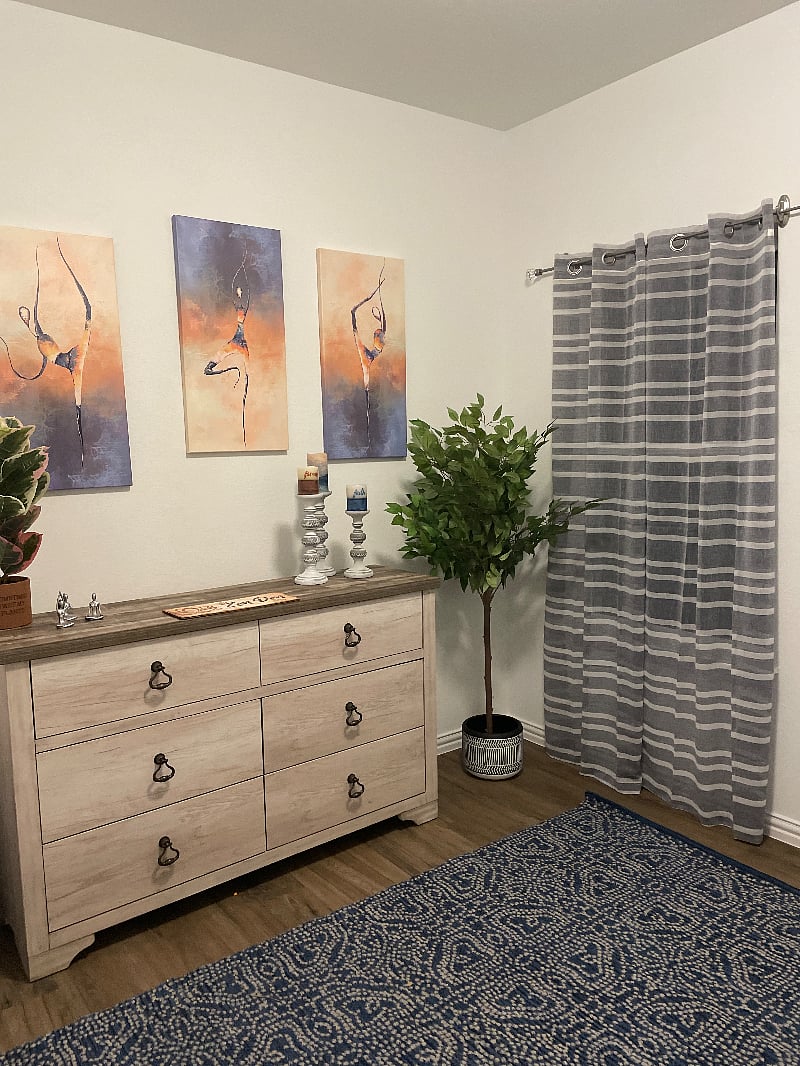 Separate room can be used to exercise or meditate in.
