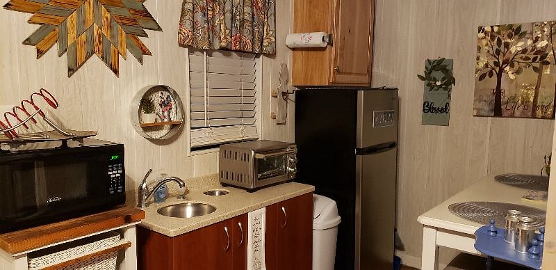 Furnished Finder property 436258_1 photo 4