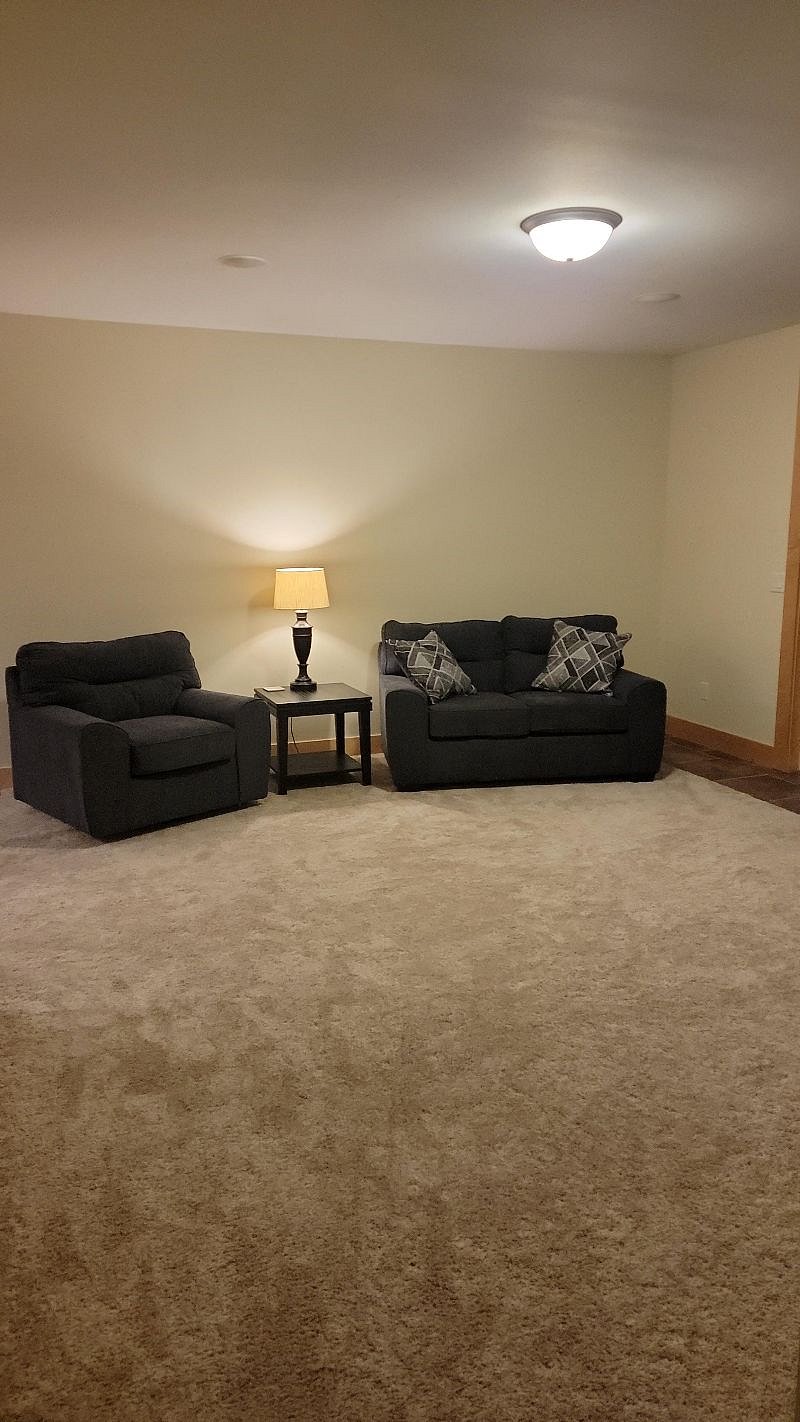 Furnished Finder property 436455_1 photo 9