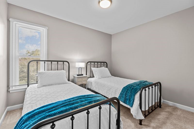 Furnished Finder property 436498_1 photo 9