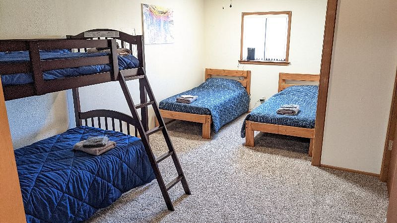 Furnished Finder property 436500_1 photo 19