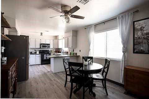 Kitchen and breakfast nook