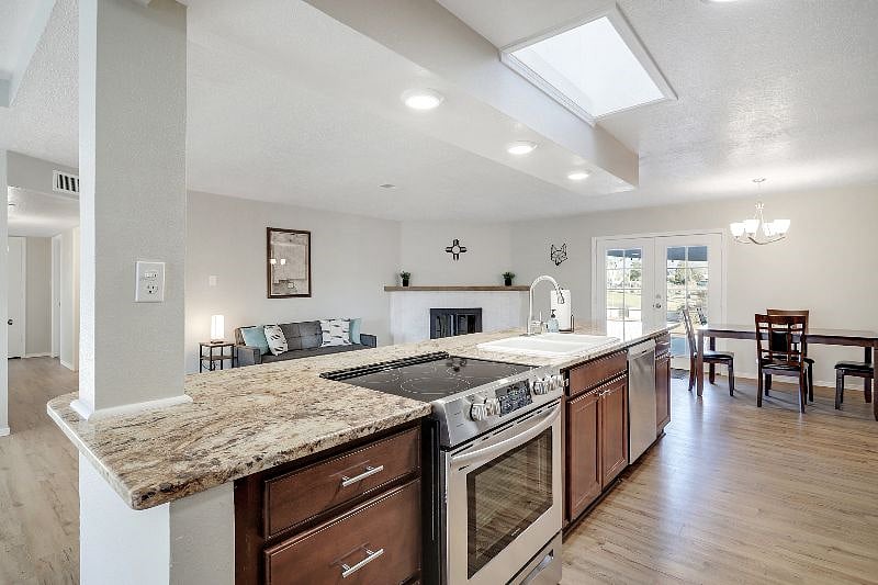 Furnished Finder property 436513_1 photo 4