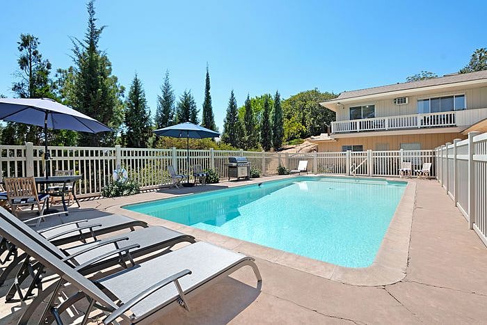 Furnished Finder property 436528_1 photo 7