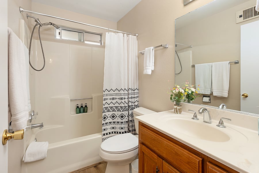 Furnished Finder property 436528_1 photo 6