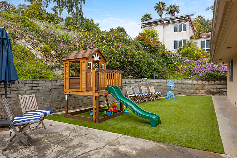 Furnished Finder property 436528_2 photo 15